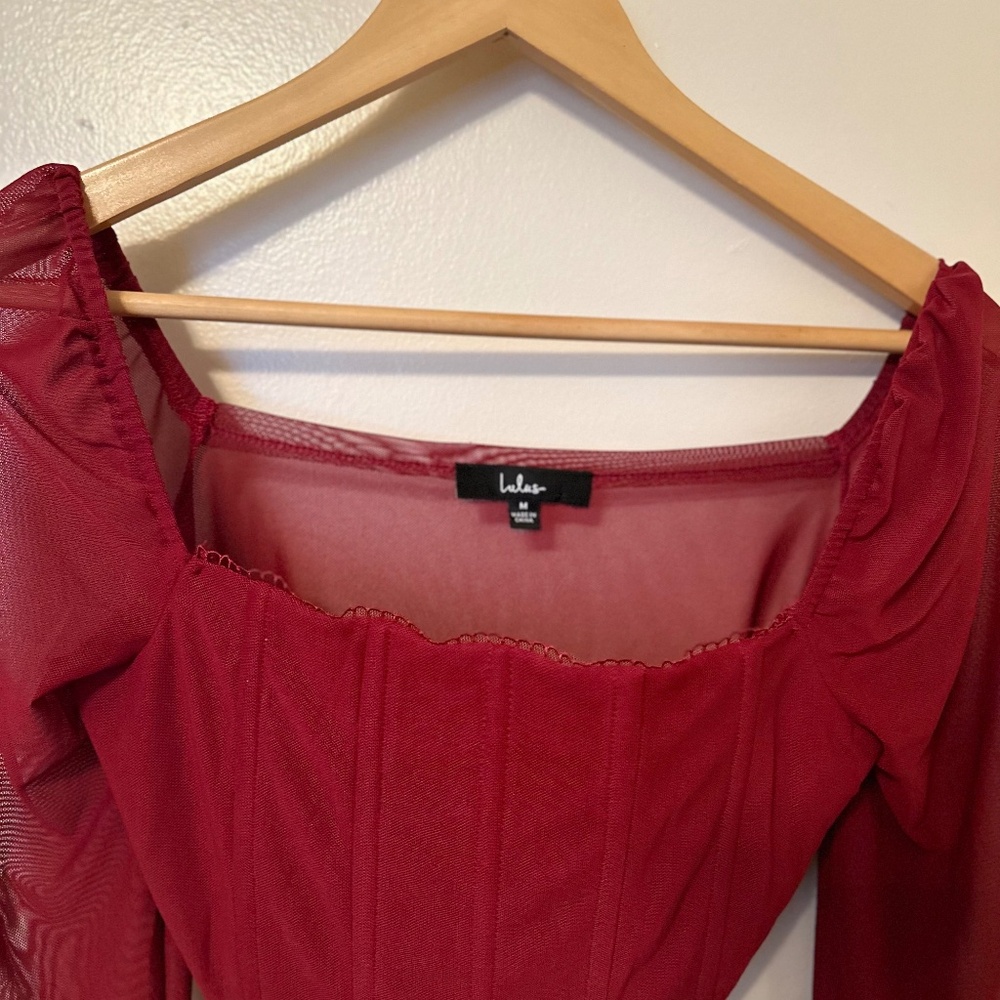 Lulus magenta blouse